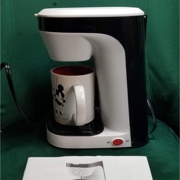 Mickey Mouse Coffee Maker w/ Ceramic Mug - Picture 3 of 9